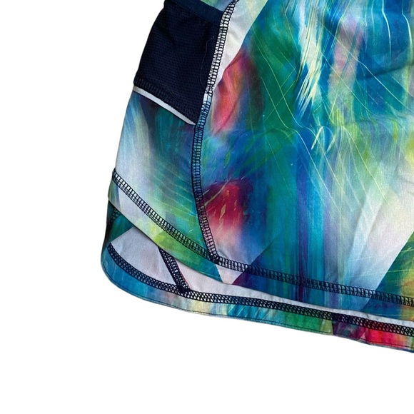 Athleta Tropea Ready Set Multi Watercolor Running Workout Shorts Size Medium - Picture 4 of 12